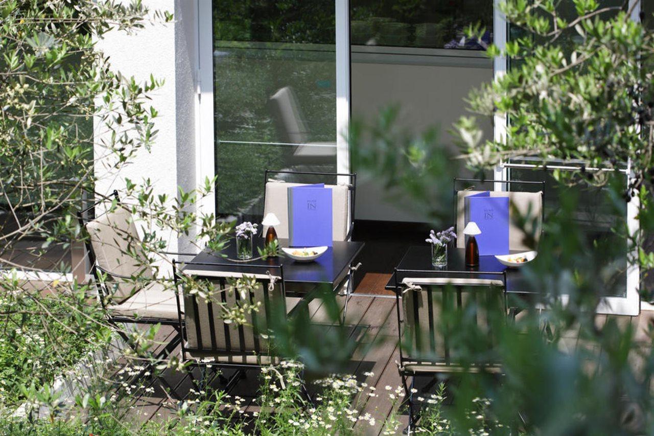 Magna Pars L'Hotel A Parfum, Small Luxury Hotels Of The World Milán Exteriér fotografie The terrace
