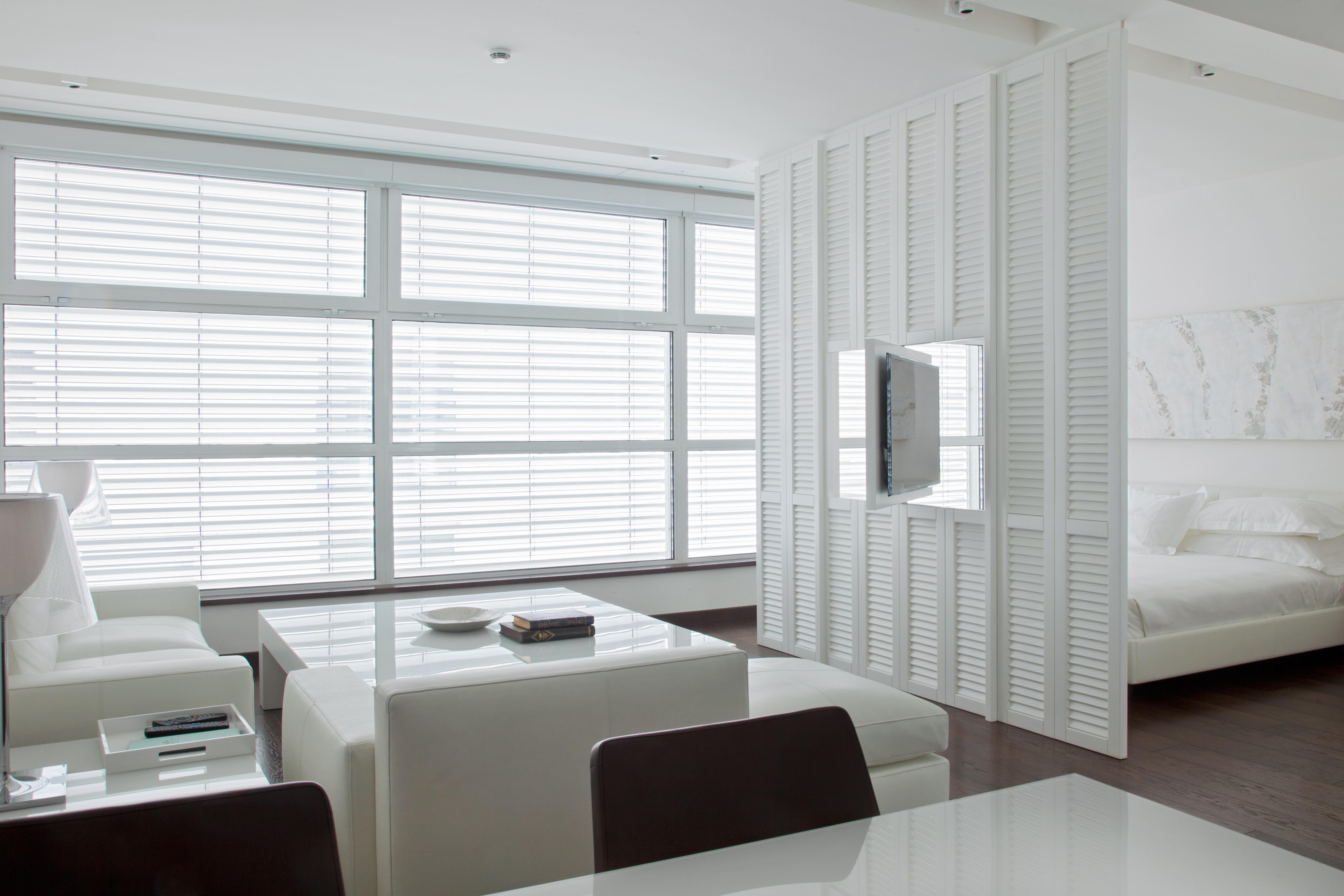 Magna Pars L'Hotel A Parfum, Small Luxury Hotels Of The World Milán Exteriér fotografie Venetian blinds
